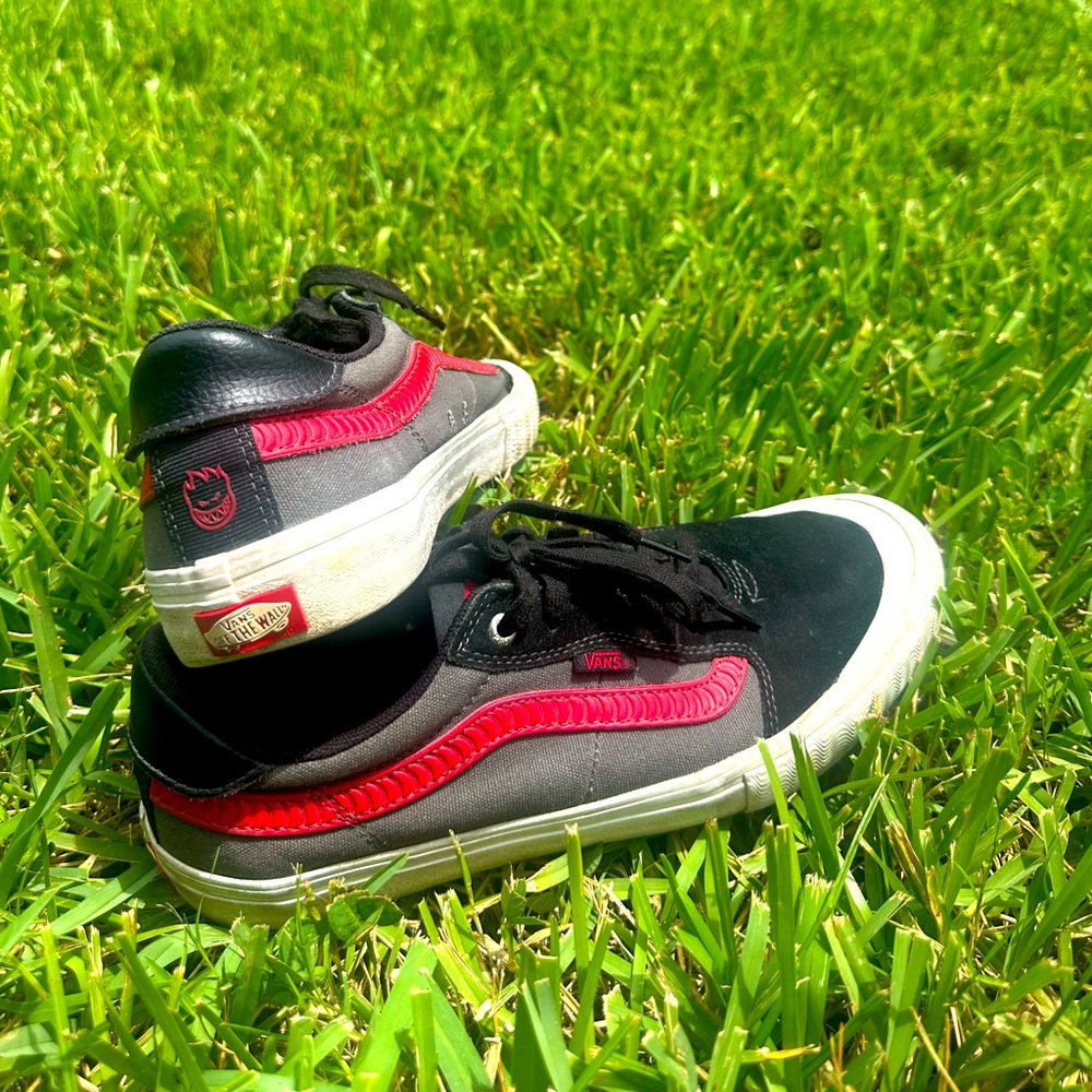 Vans x Spitfire Rare Pro 112 Collab Black and Red Shoes Men’s Size 11
